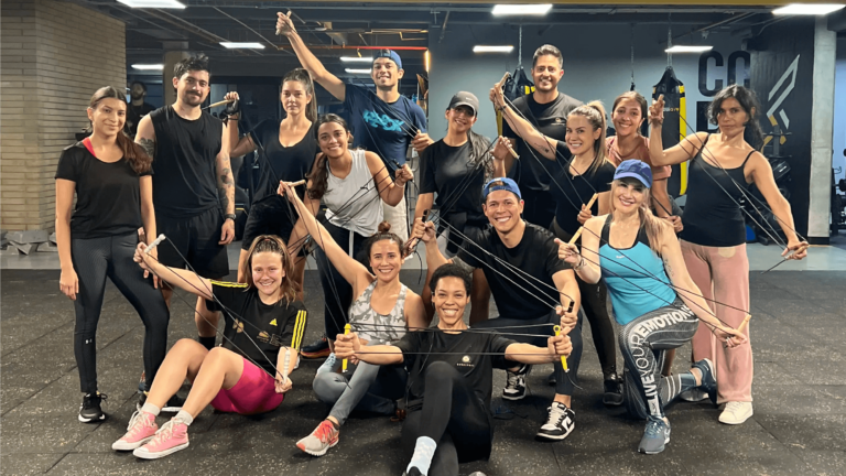 Mesa de trabajo 26 copia 3